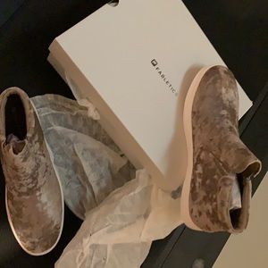 Hi top sneakers, Fabletics